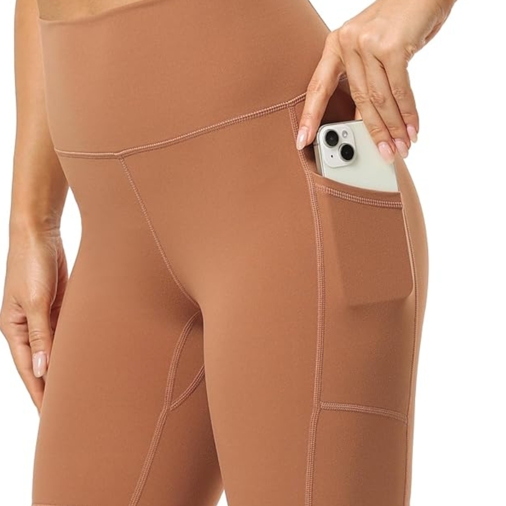 Yunoga High-Waisted Tan Leggings with Pockets. NWT